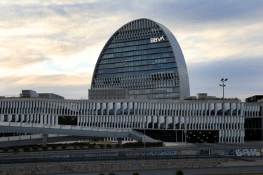 Imagen del edificio VELA del BBVA