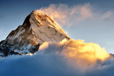 cima de una motaña nevada