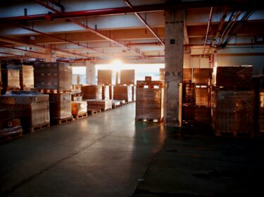 Supply chain warehouse storage